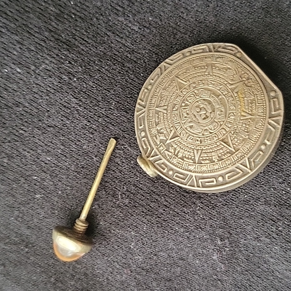 Poison Container - image 1